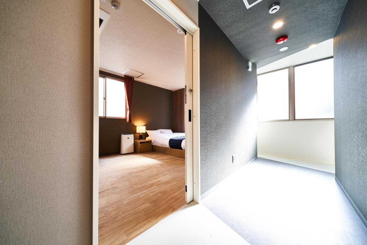 &And Hostel Shinsaibashi East Osaka Bagian luar foto